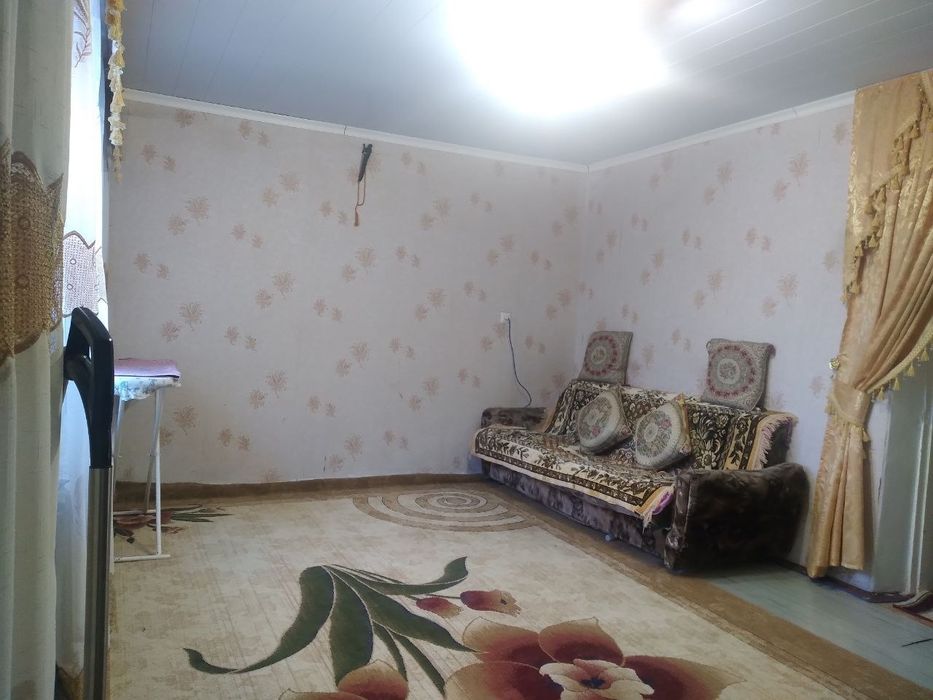 Uchqudoqda hovli  kottej sotiladi. Srochniy kelishilgan narxda.