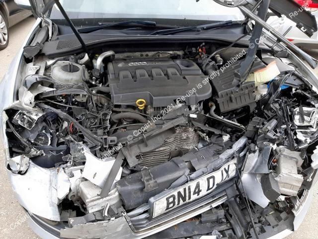 Dezmembrez Audi A3 8V [2012 - 2016] Sportback hatchback 5-usi 1.6 TDI MT (110 hp)
