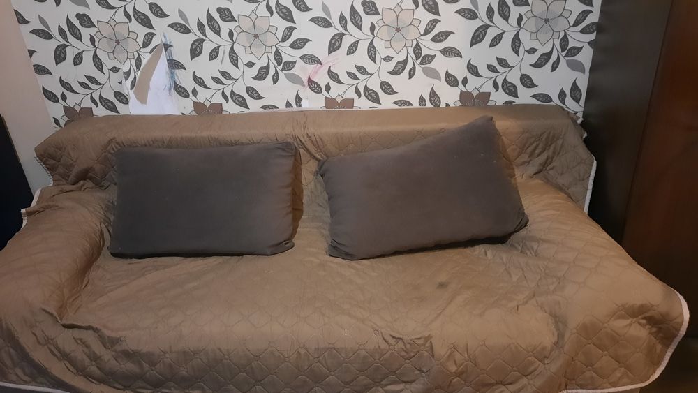 Диван в добро състояние