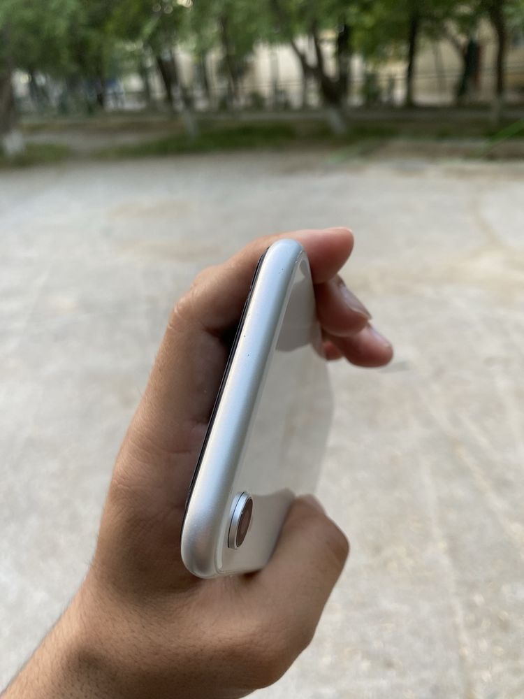 Iphone XR white 64gb