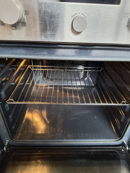 Vand cuptor electric nefolosit Samsung