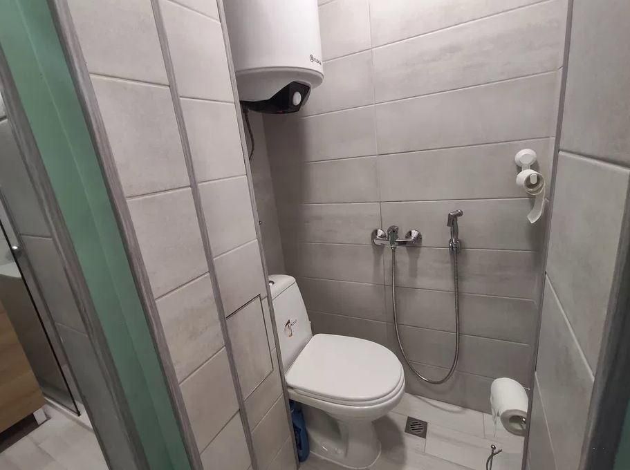 Дава се под наем Двустаен апартамент в Варна, Център - 70 кв.м за 600 € - Снимка #6