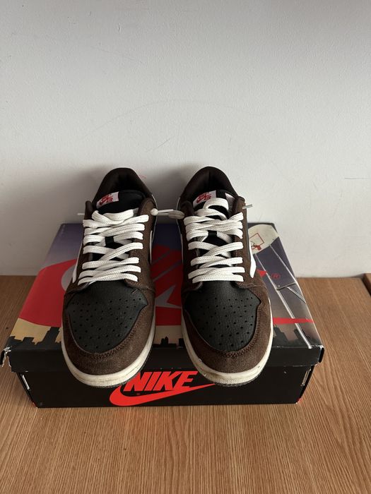 Jordan 1 Low Travis Scott