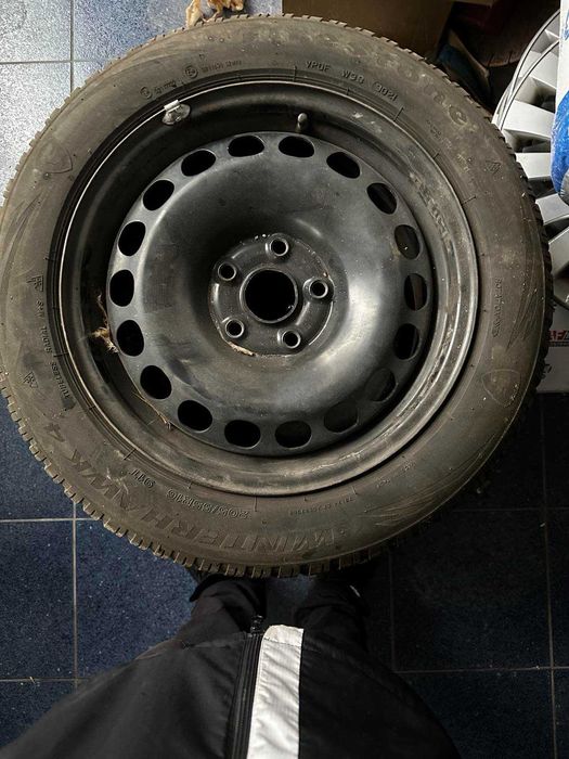 Продавам Зимни гуми Firestone Winterhawk 4 205/ 55 /16