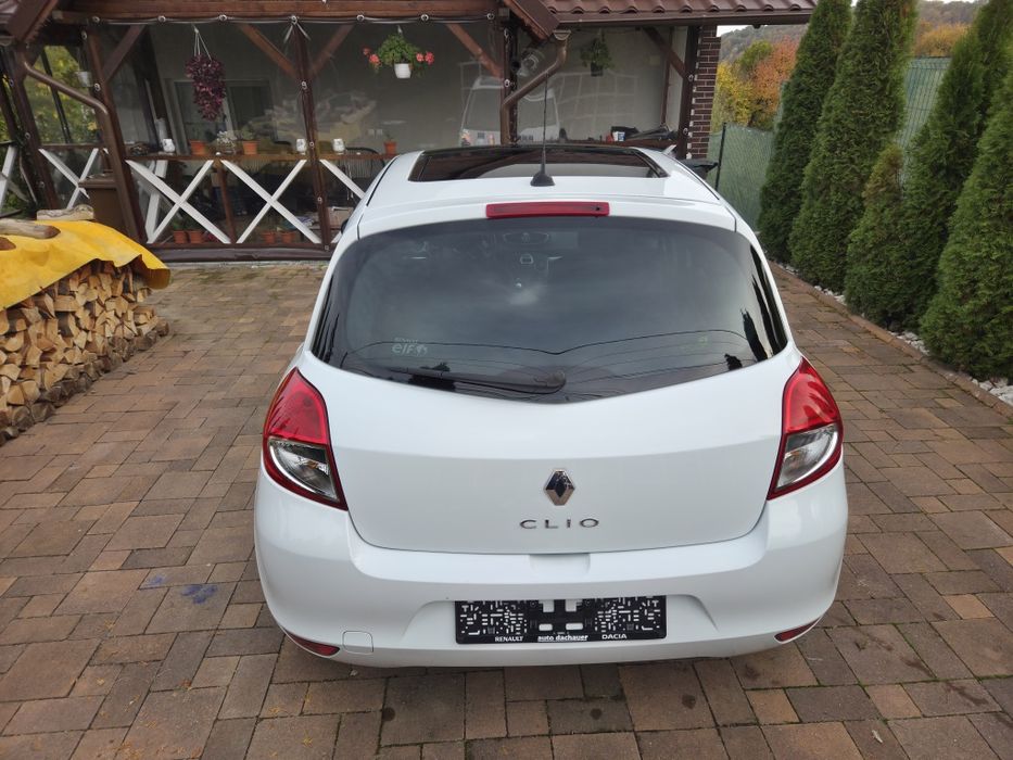 Vand renault clio benzina 1.2 euro 5