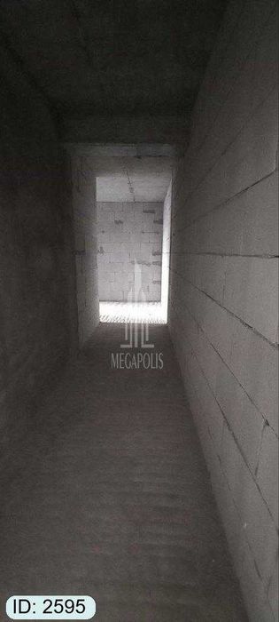 saodat tarafda 2 xonali karobka  kvartira sotiladi №2595