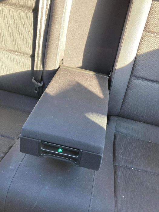 Ауди А4 2.0 дизел 140 к.с. На части