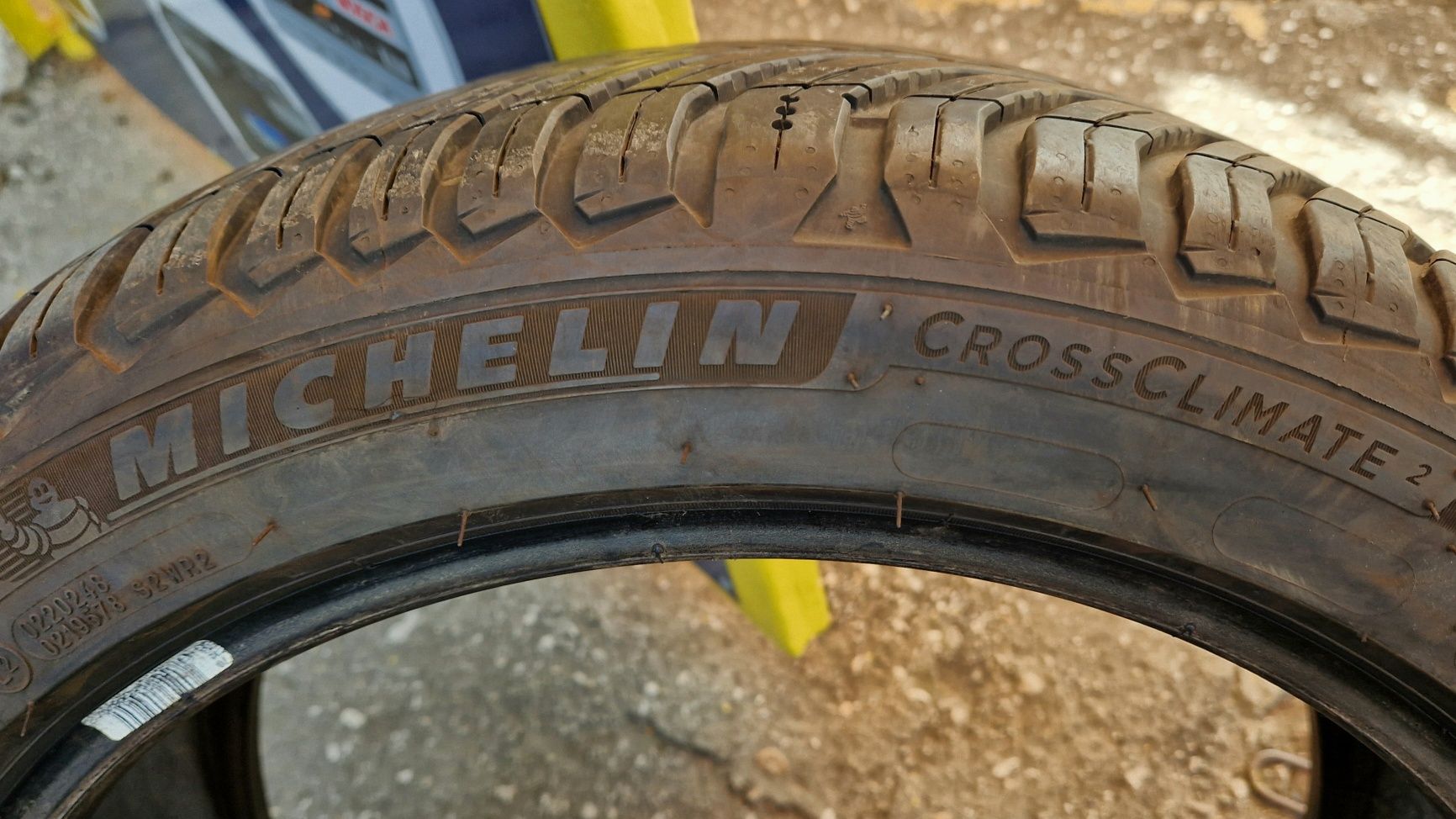 2бр 225/45/17 летни/ всесезонни гуми Michelin CrossClimate 2. Мишелин