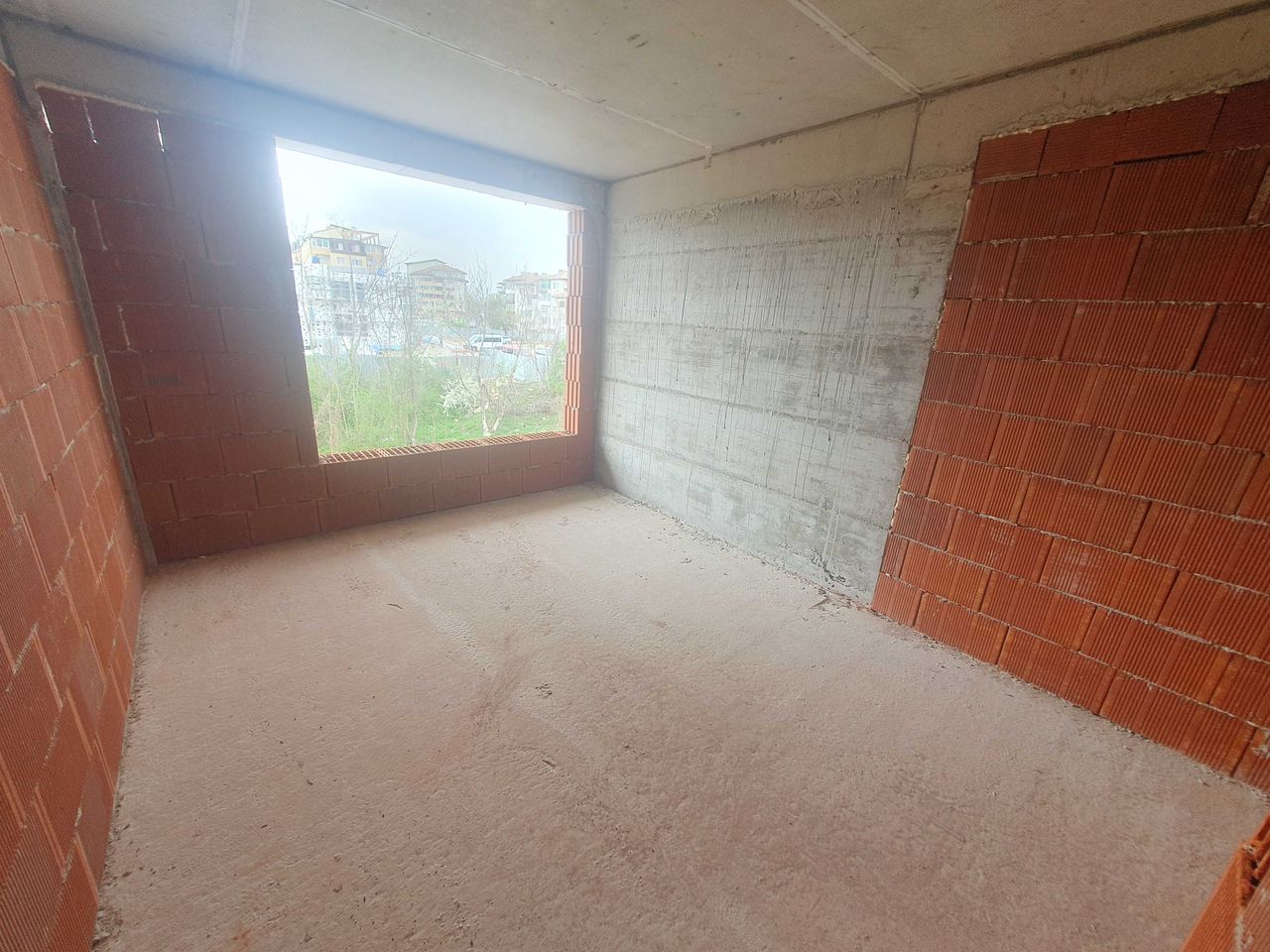 Продава се Двустаен апартамент в Велико Търново, Картала - 70 кв.м за 1413 €/кв.м - Снимка #1