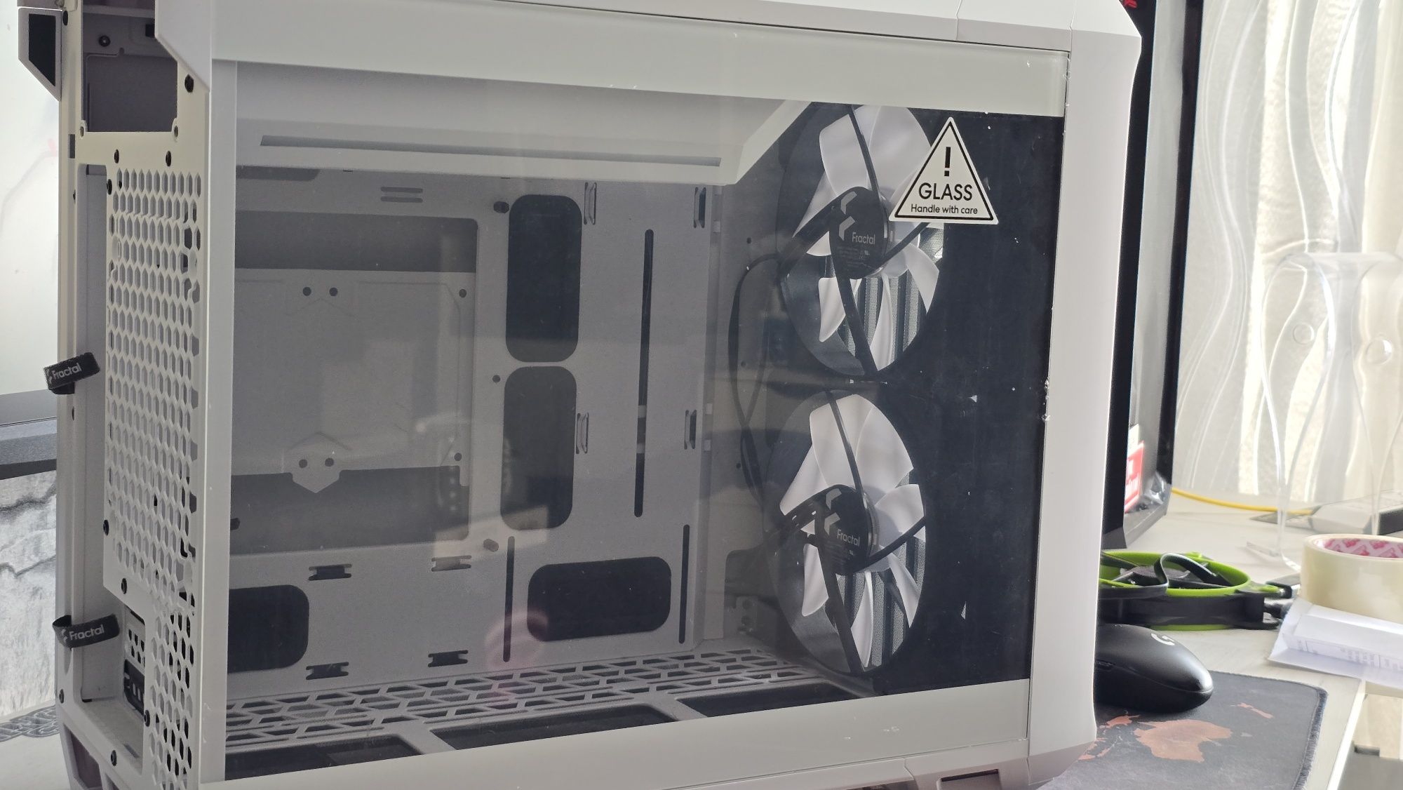 Кутия Fractal Design Torrent Nano + 2x140mm Aspect Rgb