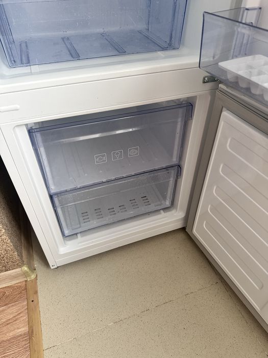 холодильник Beko