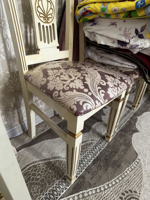 Продам стулья 12 штук