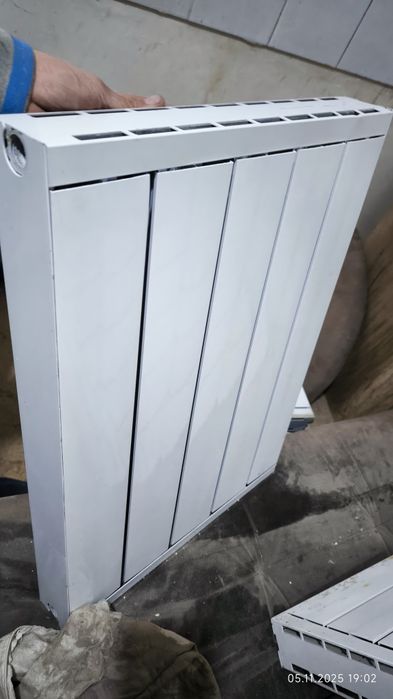 Алюмин батарея сотилади