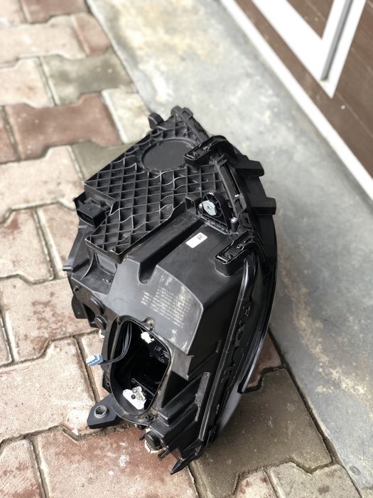 Far Stanga Full Led ILS Mercedes GLC w256