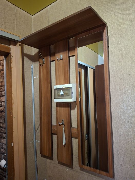 Продам мебель на кухню, в прихожую