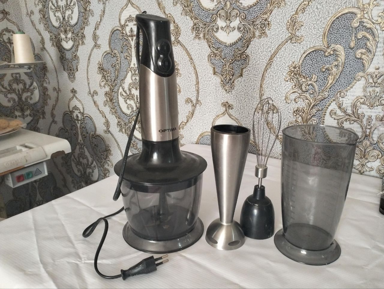 Пылесос, бытовая техника