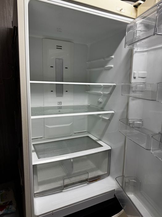 Продам холодильник в отличном состоянии.