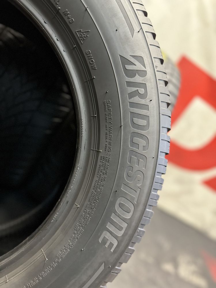 215 65 16, Зимни гуми, Bridgestone BlizzakLM005, 4 броя