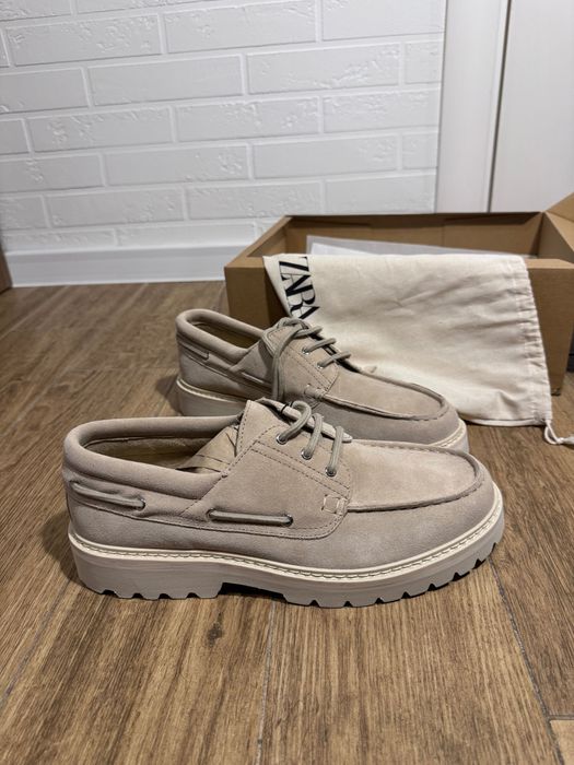 Чисто НОВИ мъжки обувки ZARA