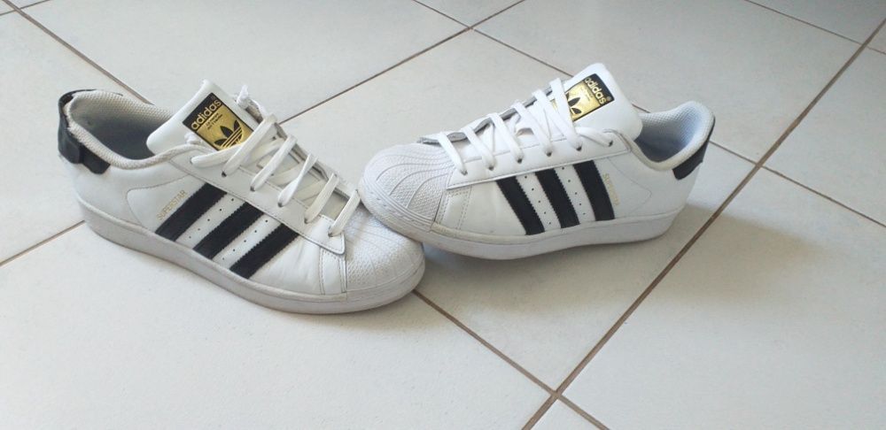 Vand Adidasi ADIDAS originali,M.39,calitate,import Germania.