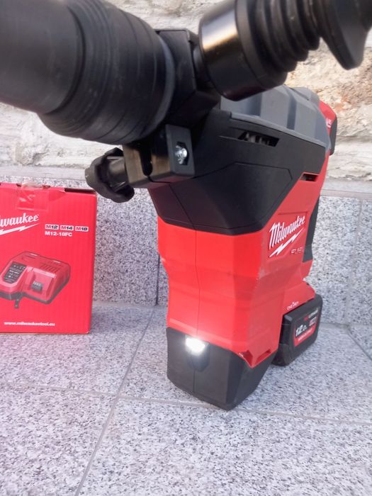 Milwaukee M18 FHM Перфоратор
