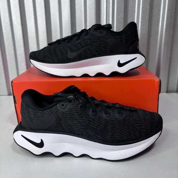 Дамски маратонки Nike Motivia