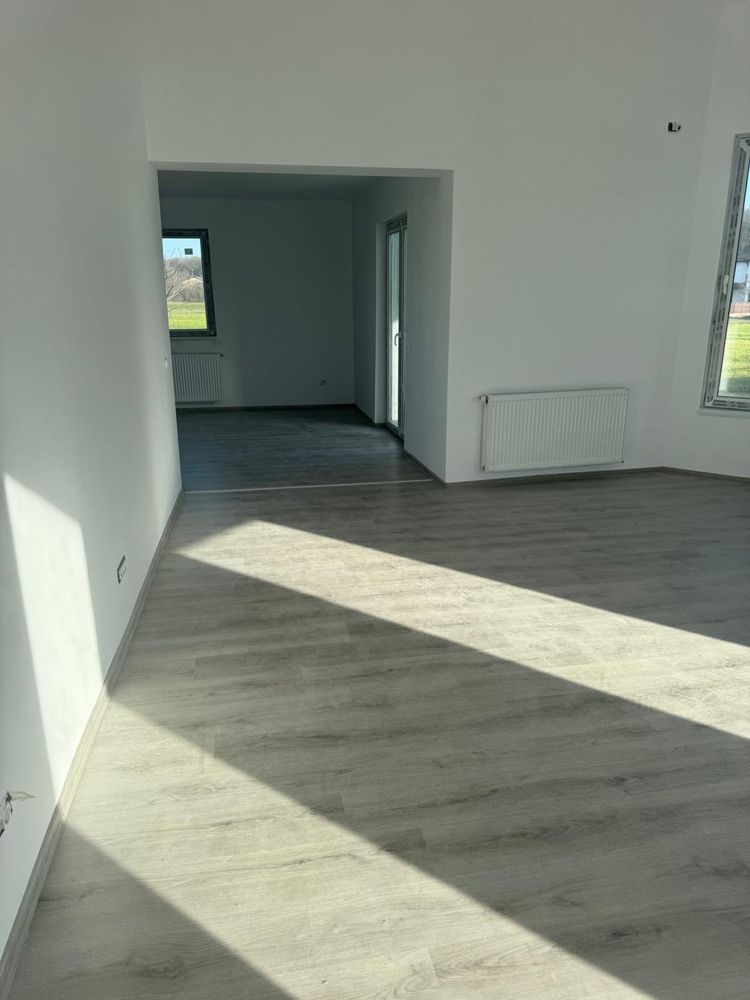 Vanzare casa noua direct de la proprietar SNAGOV Villas, 6 camere, 480