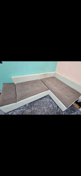 Coltar fix în satare foarte buna