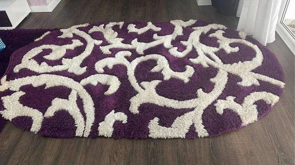 Vand covor in stare foarte buna 160/250, mai multe detali in privat