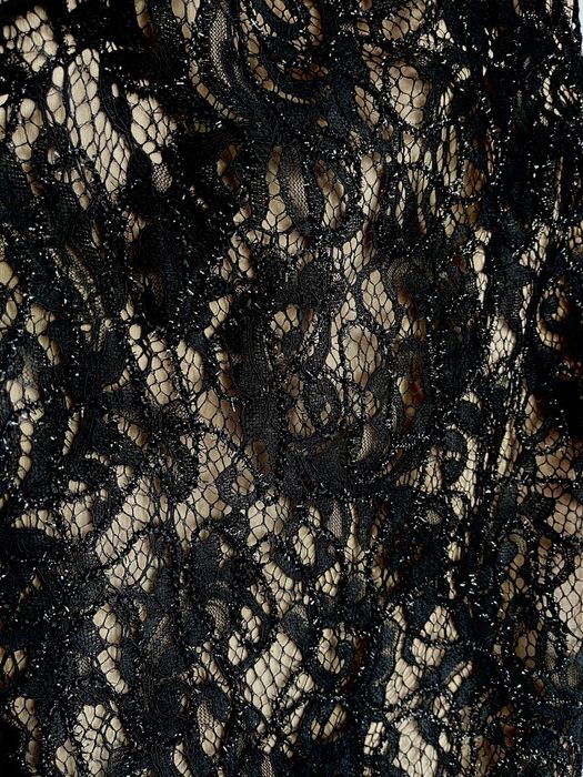 Официална черна рокля