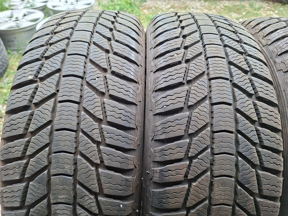 225/60 R17 GENERAL