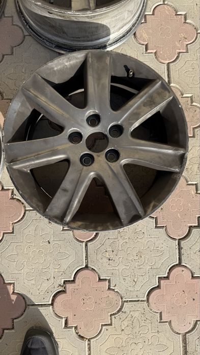 Продам титановые диски на Лексус ЕС350