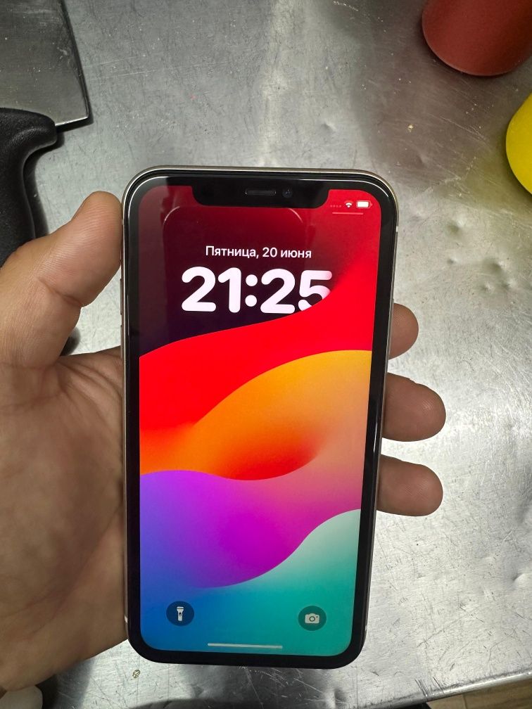 Iphone 11 64GB..