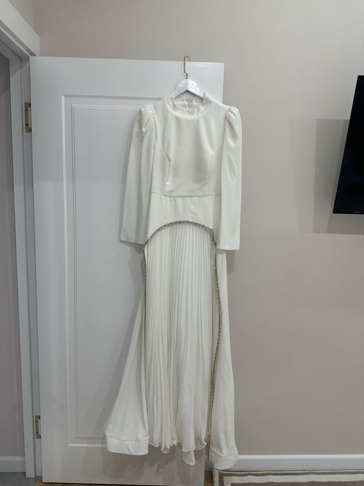 Продам красивое платье