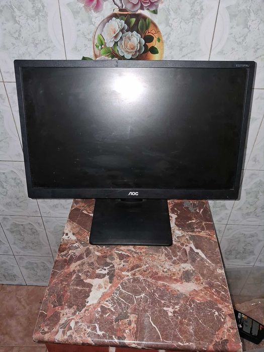 Monitor AOC E2275PWJ 22 inch Full HD – stare foarte bună