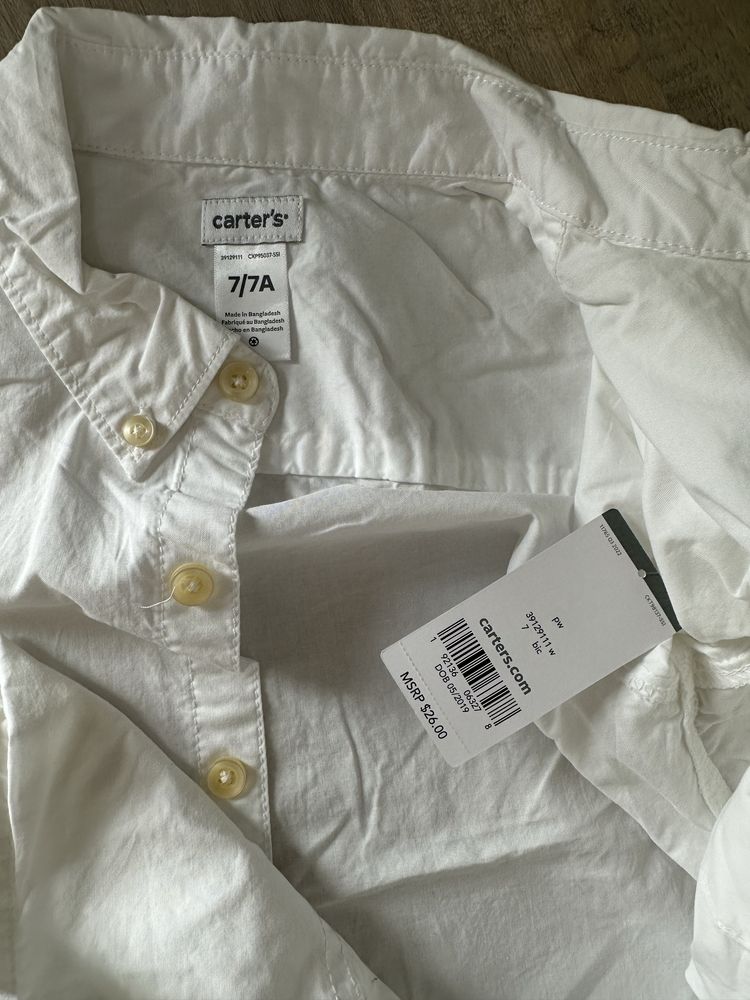 Новые белые рубашки от Carter’s