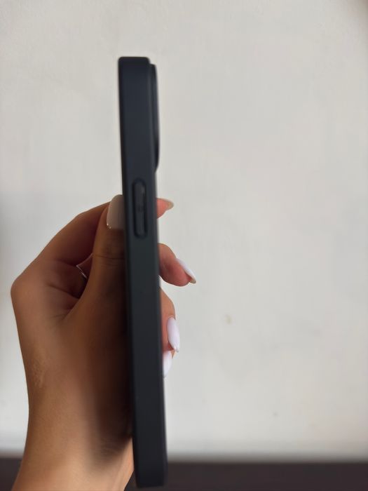 Rimowa калъф за iphone 13