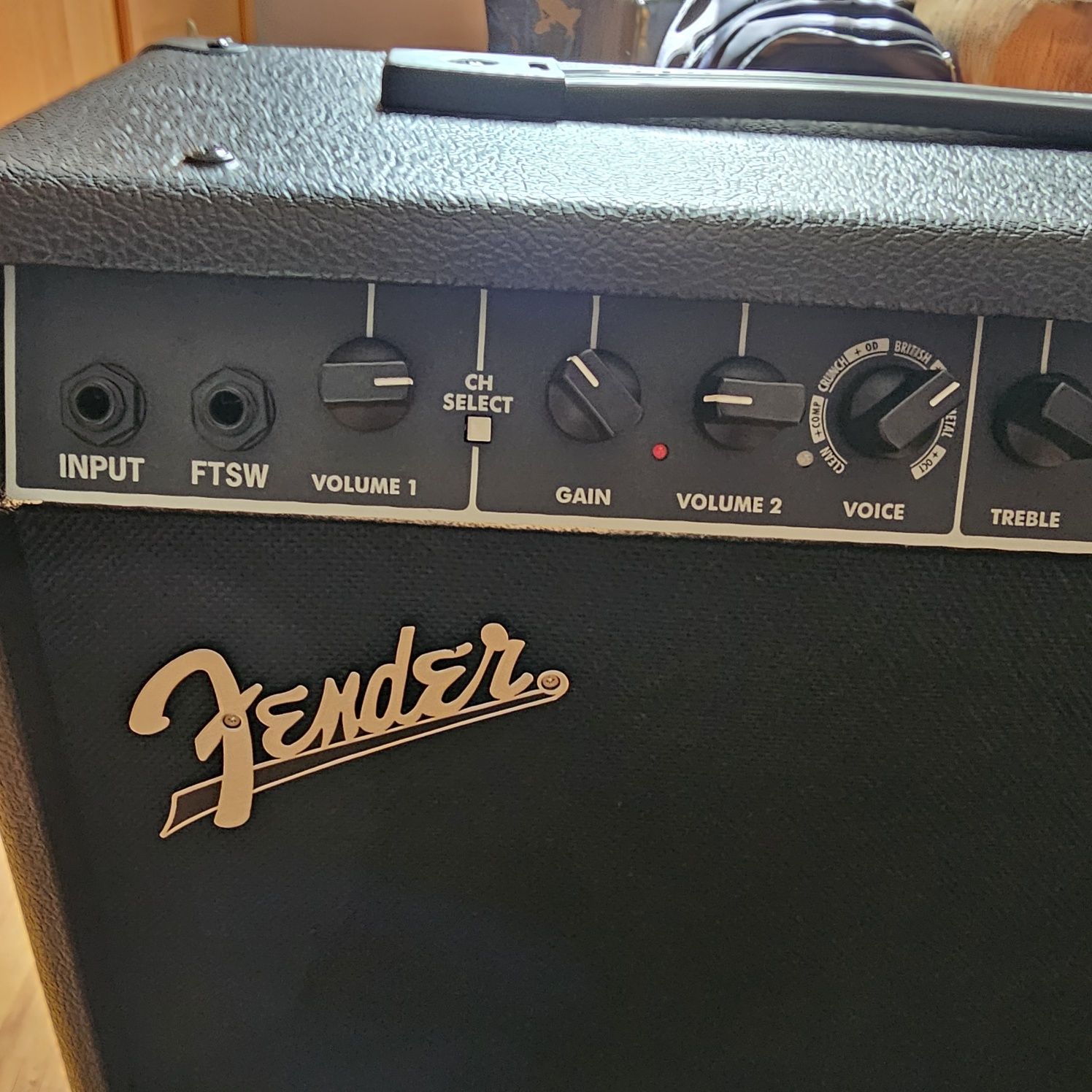 Усилвател Fender champion 50XL 50w комбо за електрическа китара.