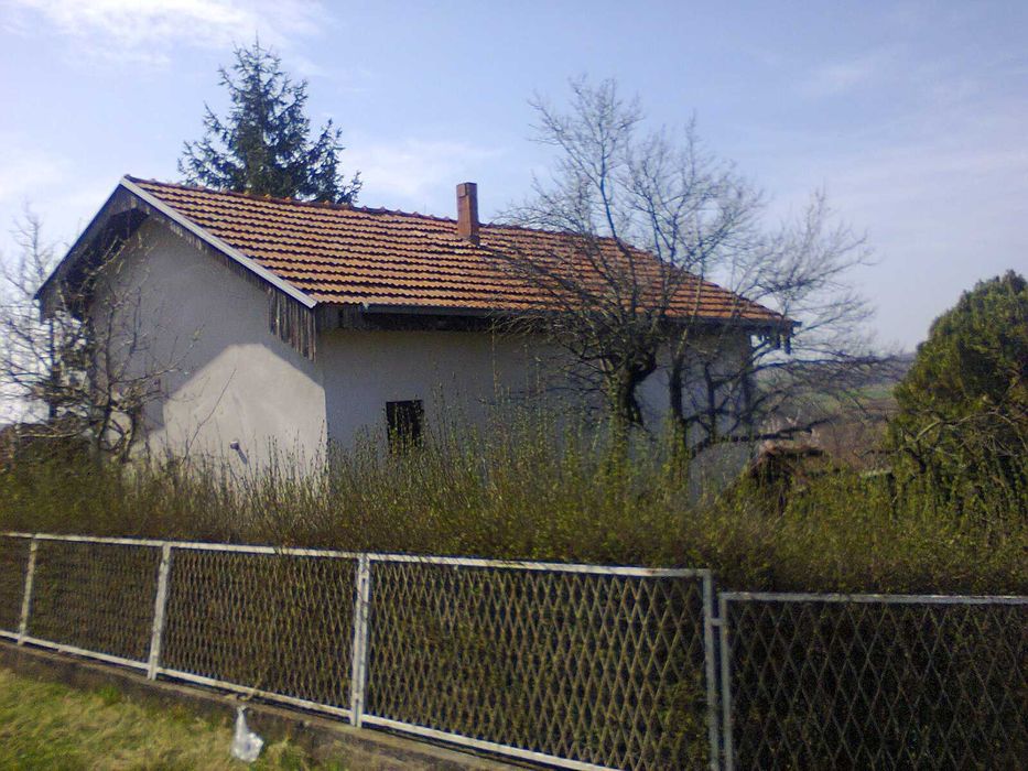 Продава се Къща в София, 7-ми 11-ти километър - 70 кв.м за 146 €/кв.м - Снимка #1