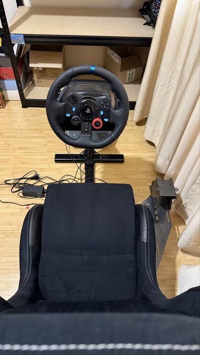 Set Gaming Racing Playseat, volan Logitech G29 si pedale