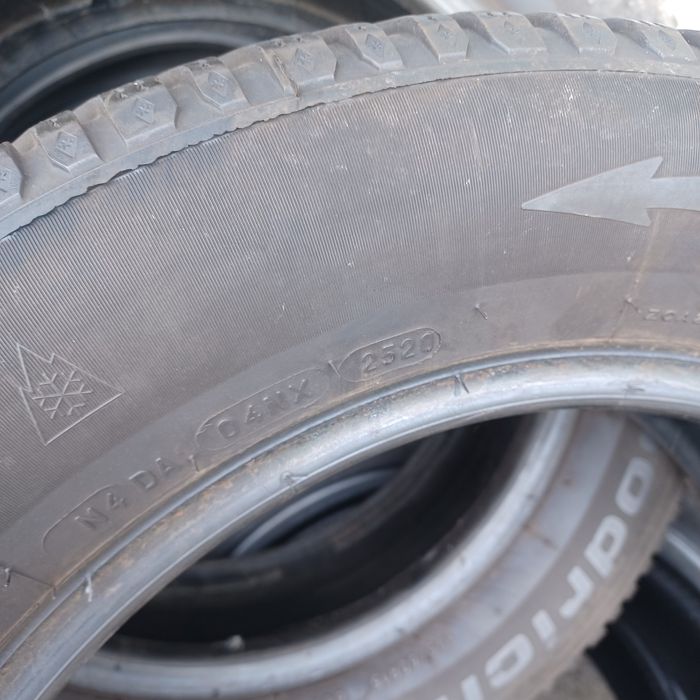 195 60 15 BfGoodrich 2бр зимни дот 20