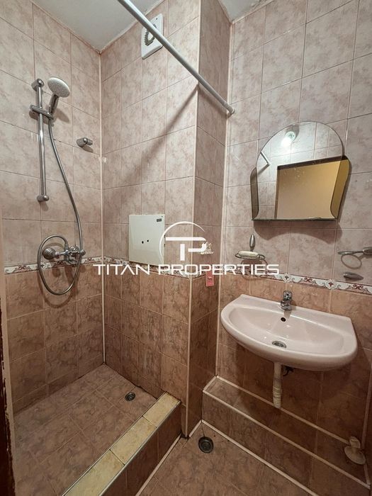 Дава се под наем Едностаен апартамент в Бургас, Възраждане - 43 кв.м за 255 € - Снимка #7