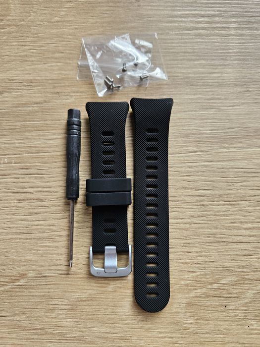 Curea ceas garmin forerunner 45. Culoare: negru