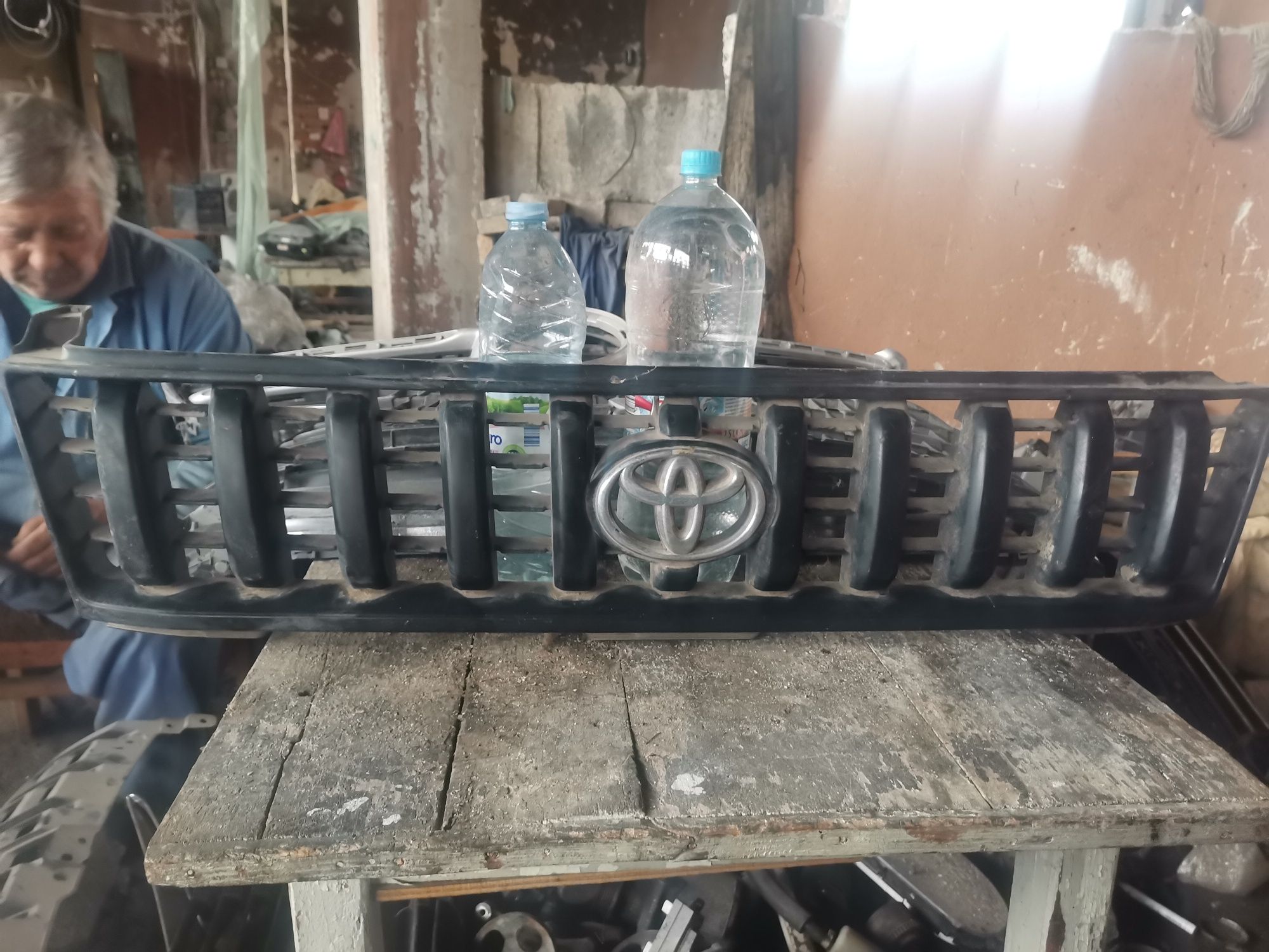Оргинална Предна решетка за Toyota landcruiser 90 land Cruiser