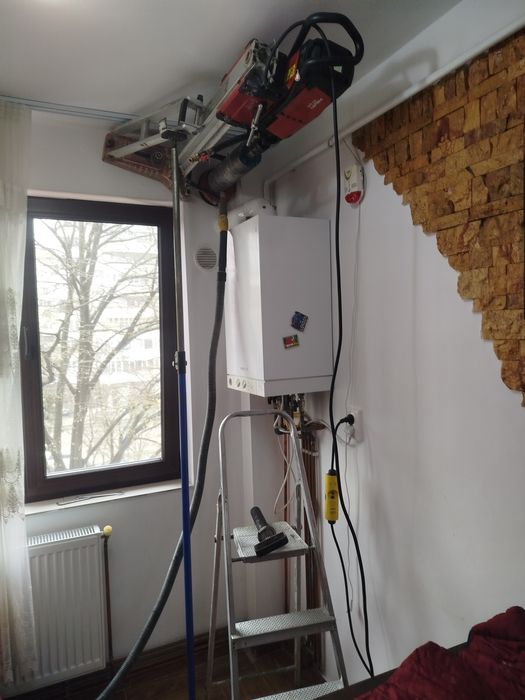 Gaură CAROTĂ CENTRALA Hotă  Aierisire carotare umed+ uscată