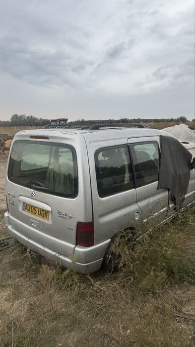 Citroen berlingo dezmembrez sau vând întregi