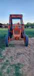 Tractor universal 650