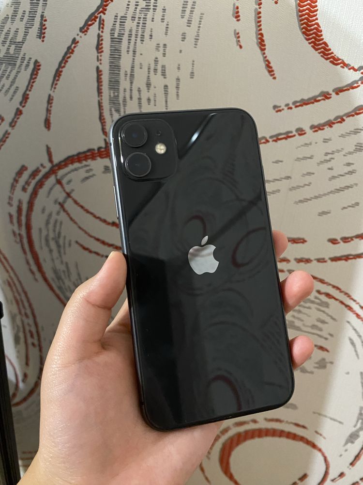 iPhone 11 128гб Apple