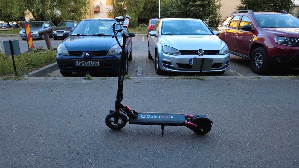 Trotineta Electrica QuickVolt 8 (Rulaj 700 km)