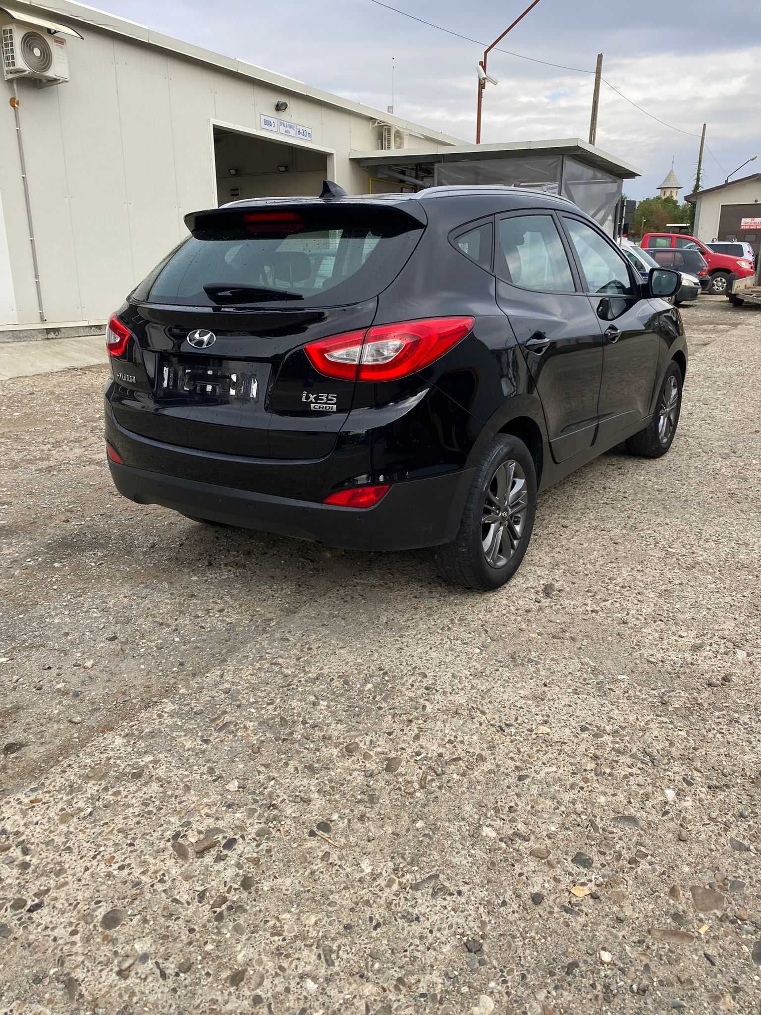 Dezmembrez hyundai ix35 2014 motor 1.7 cdti